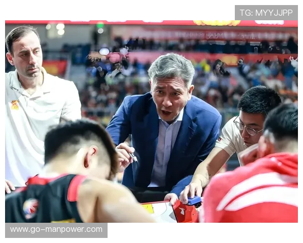 郑永刚称贺希宁当之无愧常规赛MVP